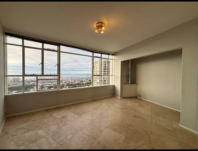 2 BEDROOM APARTMENT TO LET IN VREDEHOEK